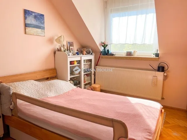 Eladó lakás Budapest XVI. kerület 102 nm