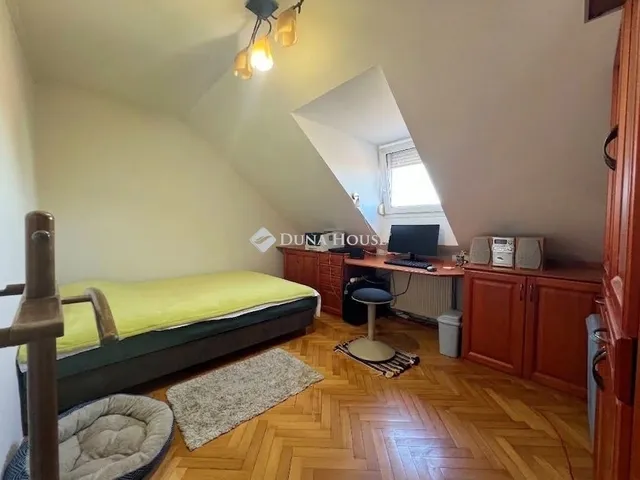 Eladó lakás Budapest XVI. kerület 102 nm