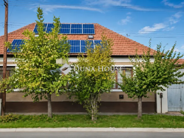 Eladó ház Cegléd 89 nm