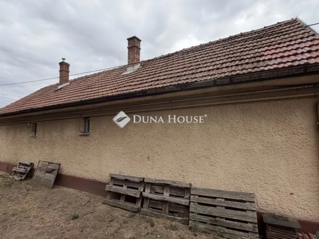 Eladó ház Gyömrő 180 nm