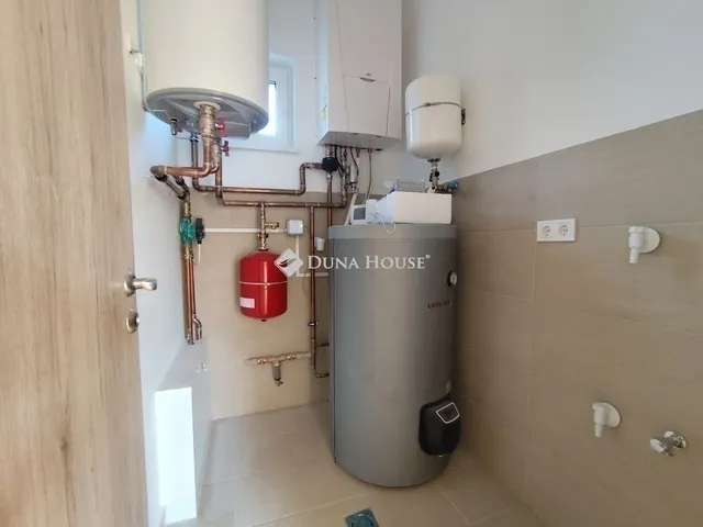 Eladó ház Gyál 98 nm