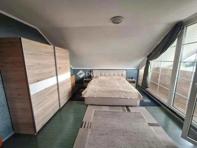 Eladó ház Erdőkertes 340 nm