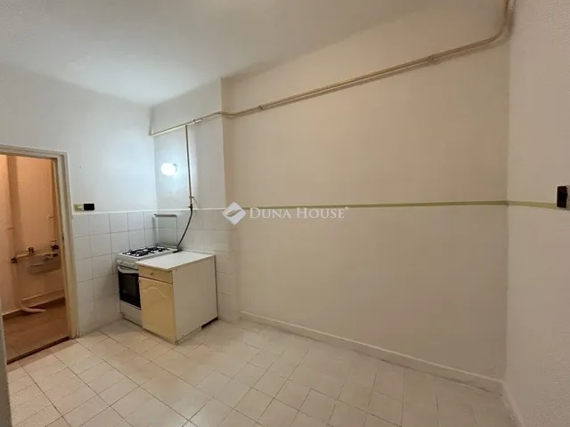 Eladó lakás Budapest III. kerület 36 nm
