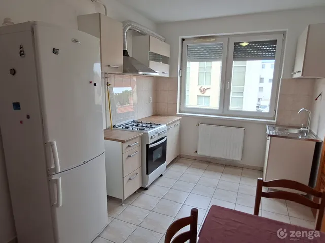 Eladó lakás Debrecen, Belváros 77 nm
