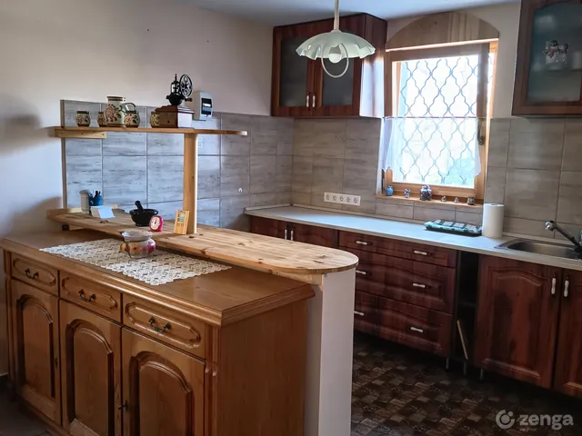 Eladó ház Lovasberény, Kàka völgy, Bence Dűlő 3520/1 61 nm