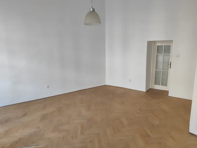 Eladó lakás Budapest IX. kerület, Petőfi Híd lába 122 nm