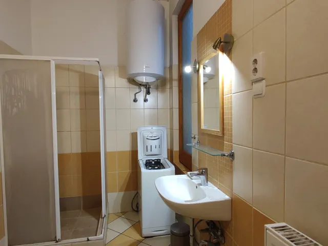 Eladó lakás Budapest V. kerület, Bazilika 98 nm