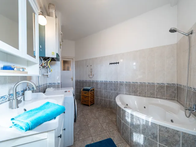 Eladó lakás Budapest VIII. kerület, Kálvin 104 nm