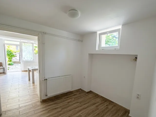 Kiadó lakás Budapest X. kerület, Harmat Köz 26 nm