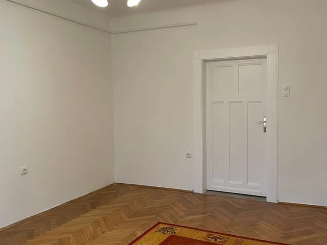Eladó lakás Budapest X. kerület, Tárna utca 30 nm