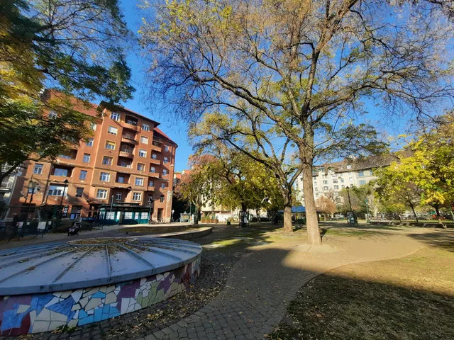 Eladó lakás Budapest IX. kerület, Ferenc tér 105 nm