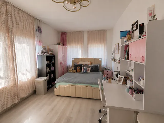 Eladó ház Budapest XIV. kerület, Mogyoródi út 109 nm