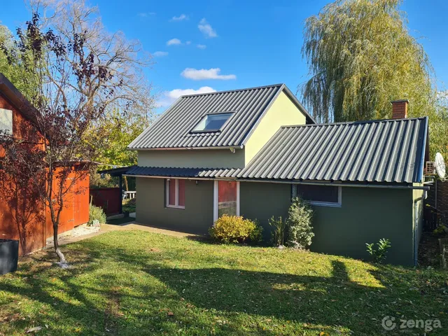 Eladó üdülő és hétvégi ház Kaposvár, Kaposújlak 90 nm