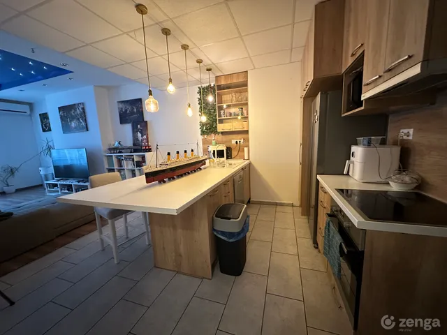 Eladó lakás Budapest XI. kerület, Albertfalva 112 nm