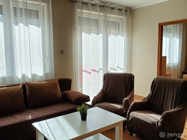 Eladó lakás Szeged, Alsóváros 66 nm