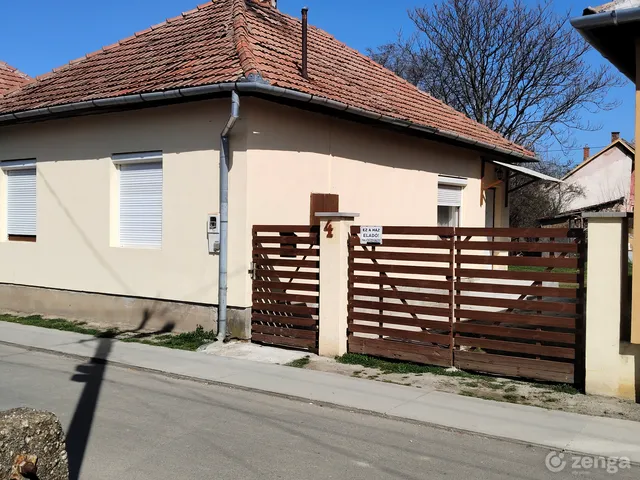 Eladó ház Békés 50 nm