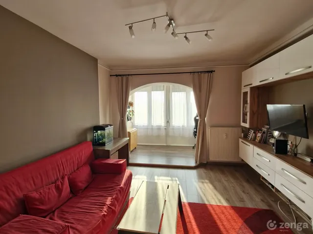 Eladó lakás Dunaújváros, Technikum városrész 58 nm