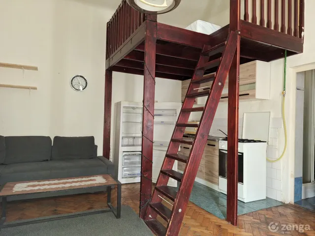 Kiadó lakás Budapest VI. kerület, Nagykörúton belüli terület 30 nm