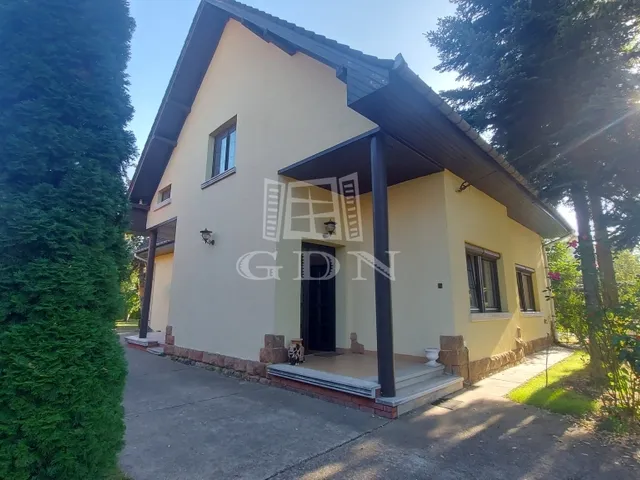 Eladó ház Budapest XVI. kerület, Sashalom 107 nm