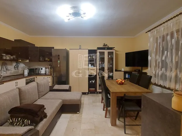 Eladó lakás Budapest XX. kerület 68 nm