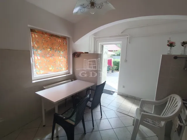 Eladó ház Budapest XVI. kerület, Sashalom 248 nm