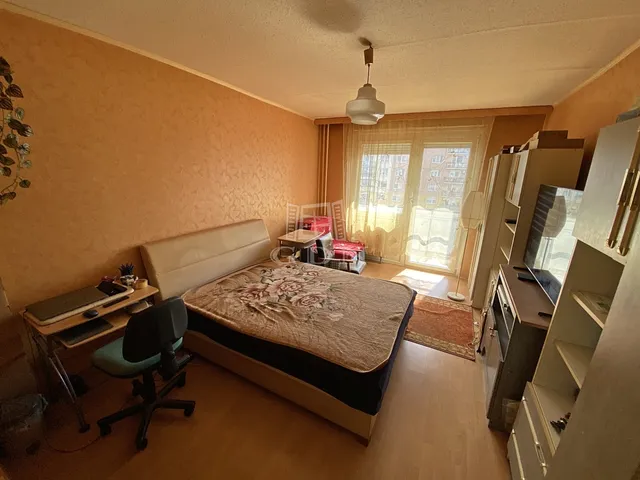 Eladó lakás Budapest XV. kerület 70 nm