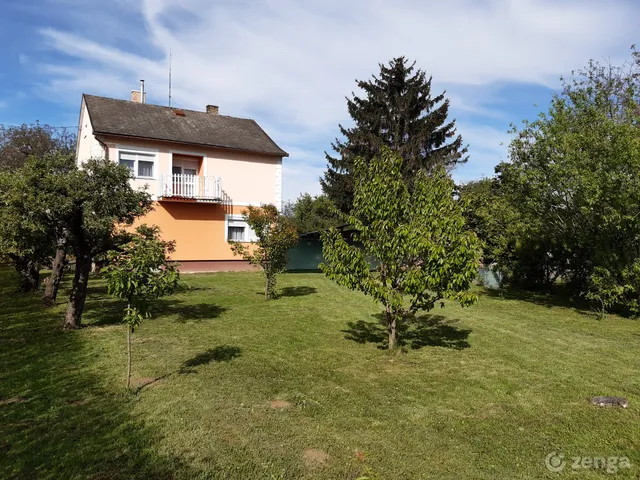 Eladó ház Iregszemcse 170 nm