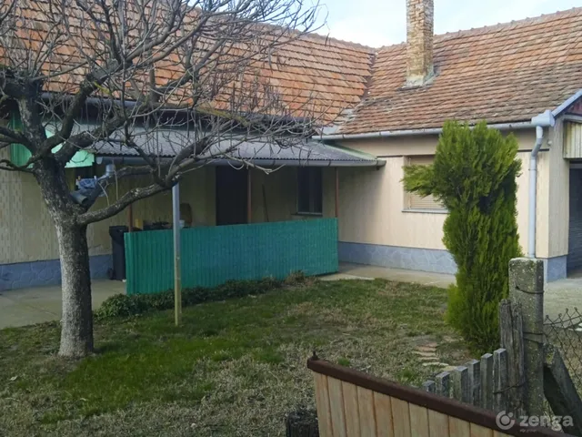 Eladó ház Jászszentlászló 90 nm