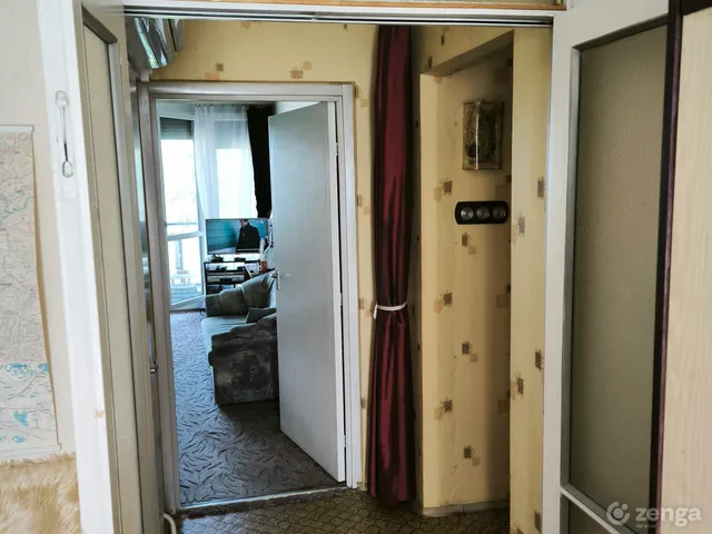 Eladó lakás Paks, Lakótelep, Árnyas utca 57 nm