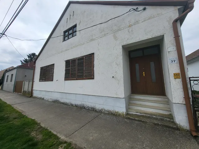 Eladó ház Vokány 100 nm