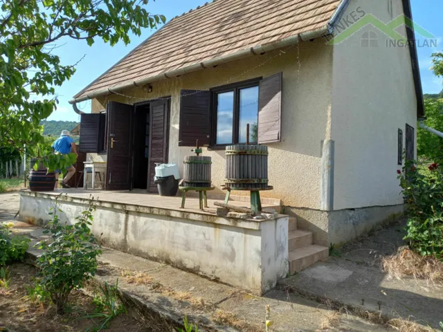 Eladó üdülő és hétvégi ház Siklós 30 nm