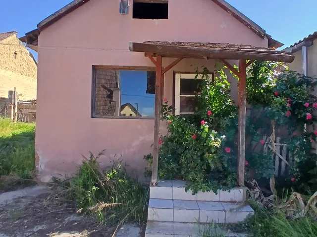 Eladó ház Siklós 120 nm