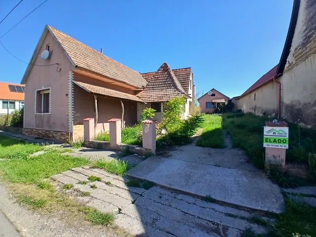 Eladó ház Siklós 120 nm