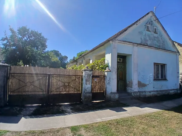 Eladó ház Cún 95 nm