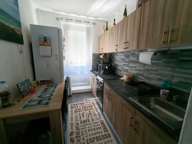 Eladó lakás Pécs, Kertváros 40 nm