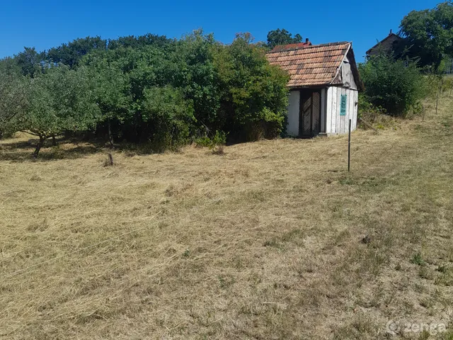 Eladó telek Lepsény 1154 nm