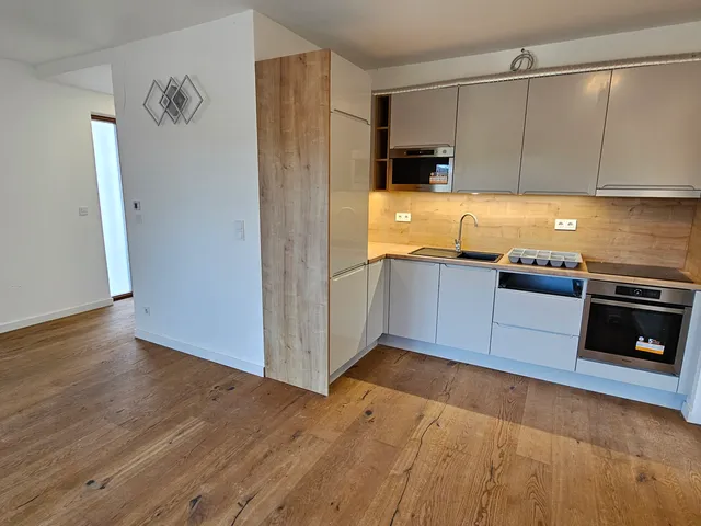 Kiadó lakás Budapest III. kerület, Mátyáshegy 100 nm