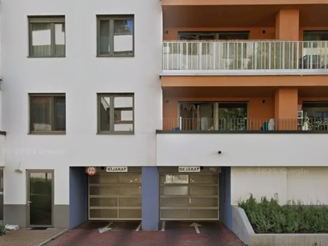 Eladó garázs Budapest XIII. kerület, Vizafogó 14 nm