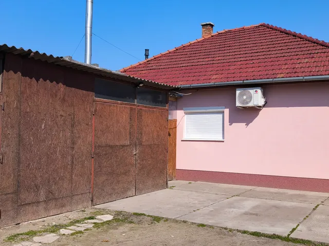 Eladó ház Nagykáta, Kadarka utca 66. 75 nm