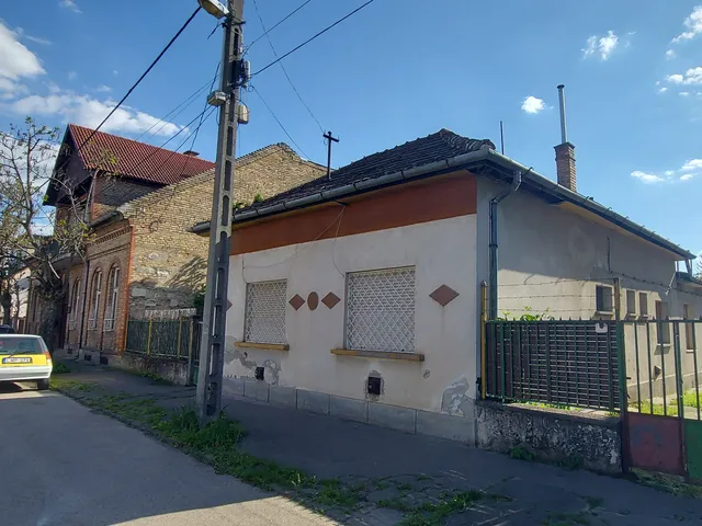Eladó ház Budapest XVI. kerület, Rákosszentmihály 75 nm