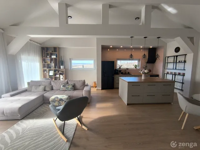 Eladó ház Egerszalók 194 nm