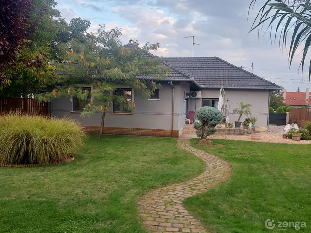 Eladó ház Kecskemét, Hetényegyháza 100 nm