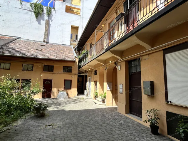 Eladó lakás Budapest VI. kerület, Szinyei Merse utca 20 nm