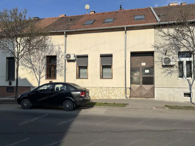 Eladó lakás Budapest X. kerület 14 nm