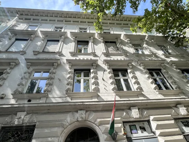 Eladó lakás Budapest VI. kerület 81 nm