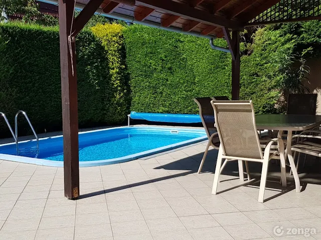 Eladó ház Budapest XVI. kerület, Kisszentmihály 220 nm