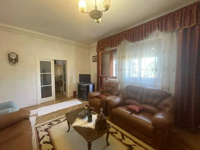 Eladó ház Szeged, Petőfitelep, Göndör sor 115 nm