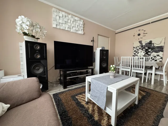 Eladó lakás Szeged, Rókus, Nyitra utca 72 nm