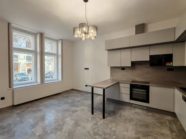 Kiadó lakás Szeged, Belváros 59 nm