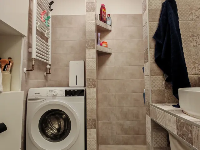 Eladó lakás Szeged, Rókus, Nyitra utca 72 nm